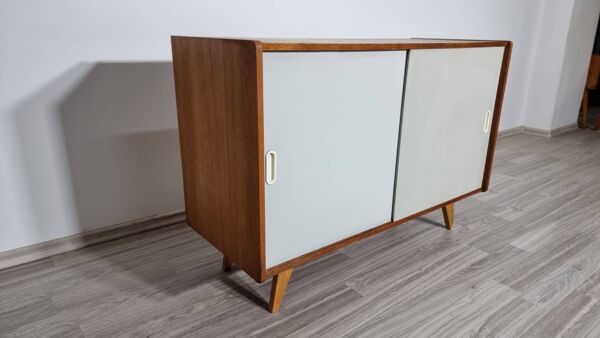 Enfilade par Jiri Jiroutek pour Interier Praha, 1960
