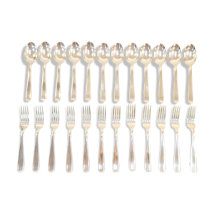 12 grands couverts fourchettes