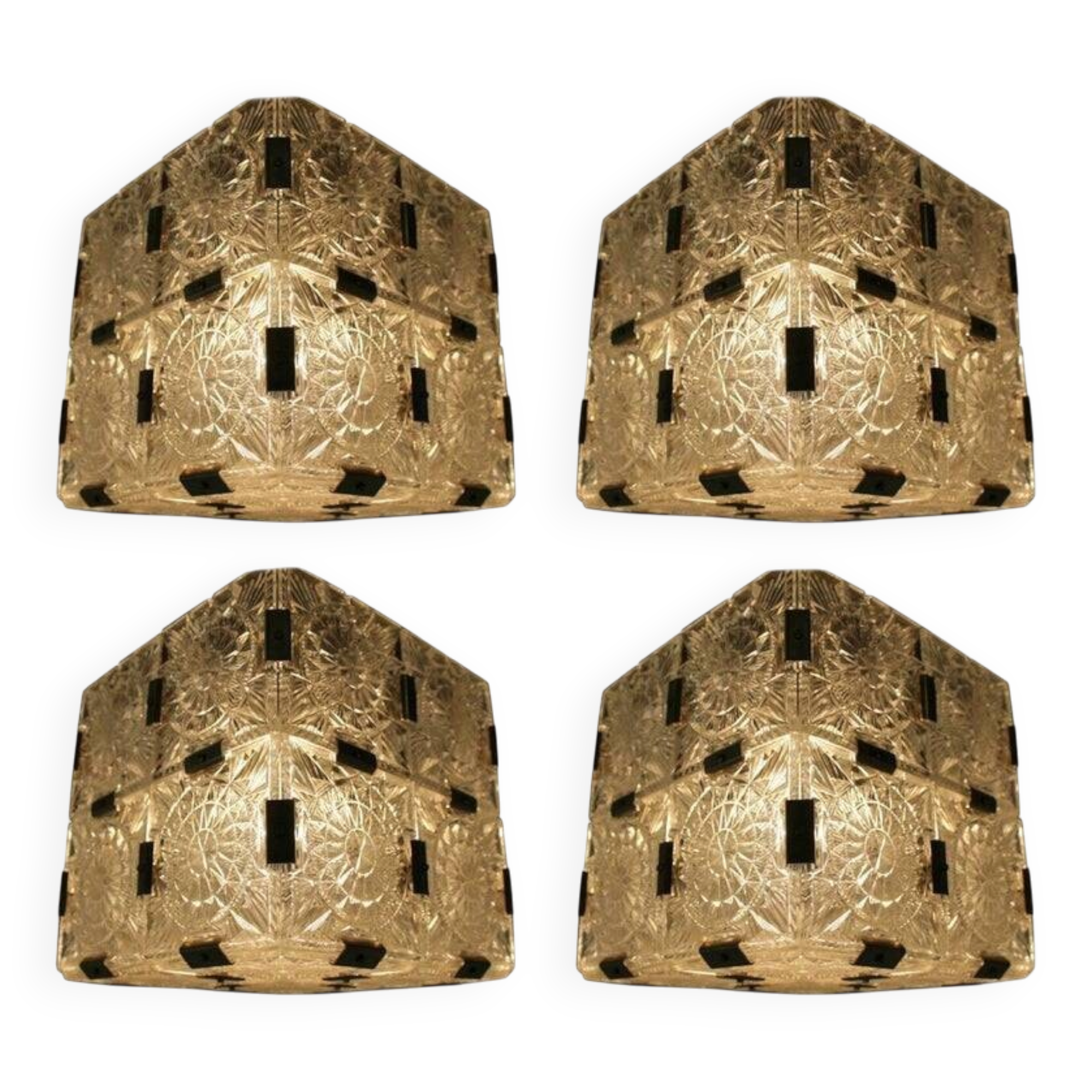 Ensemble de quatre pendentifs/lustres en verre, Tchécoslovaquie, années 1970