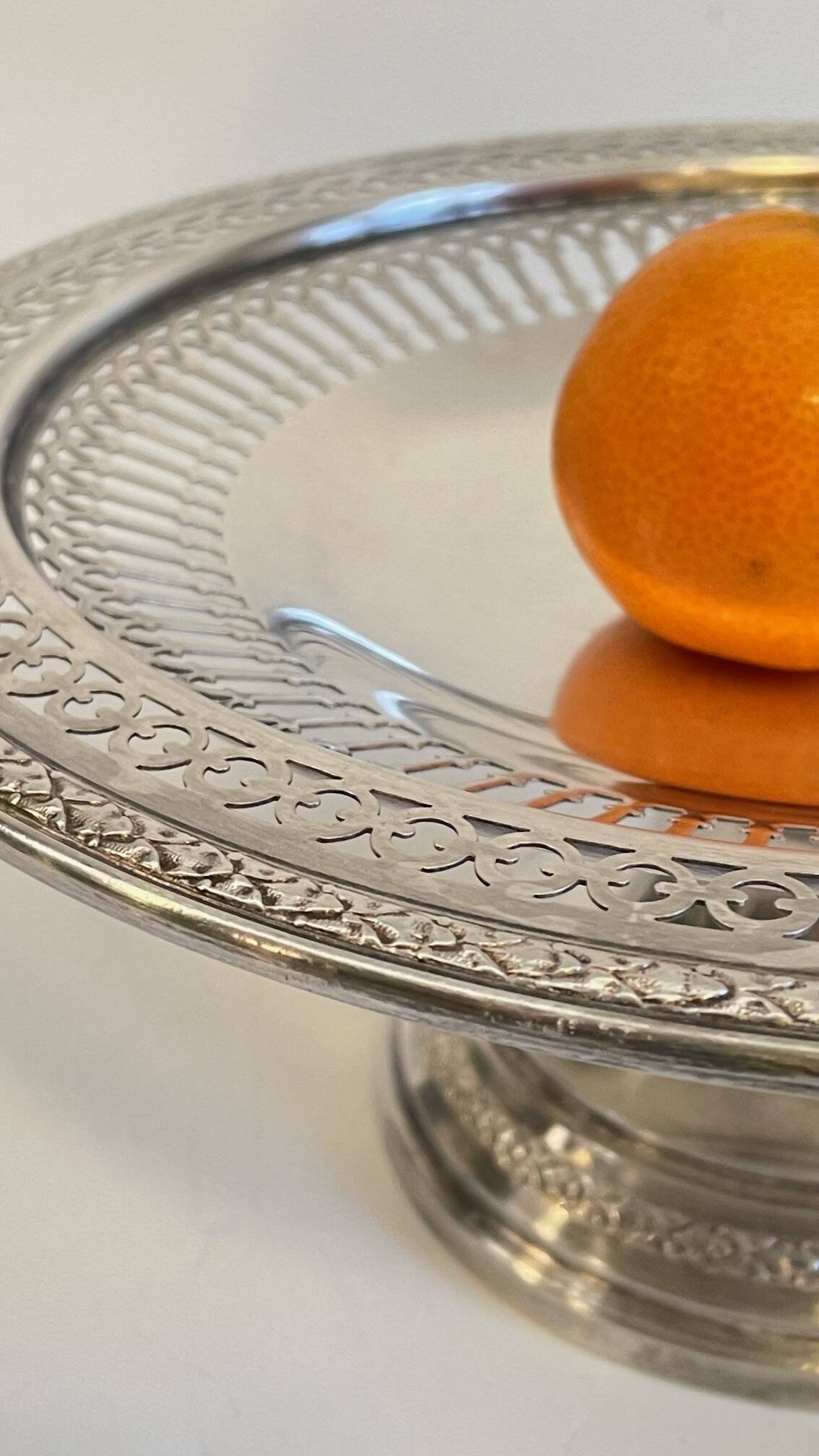 REX Crowned Silver Metal Presentation Tray