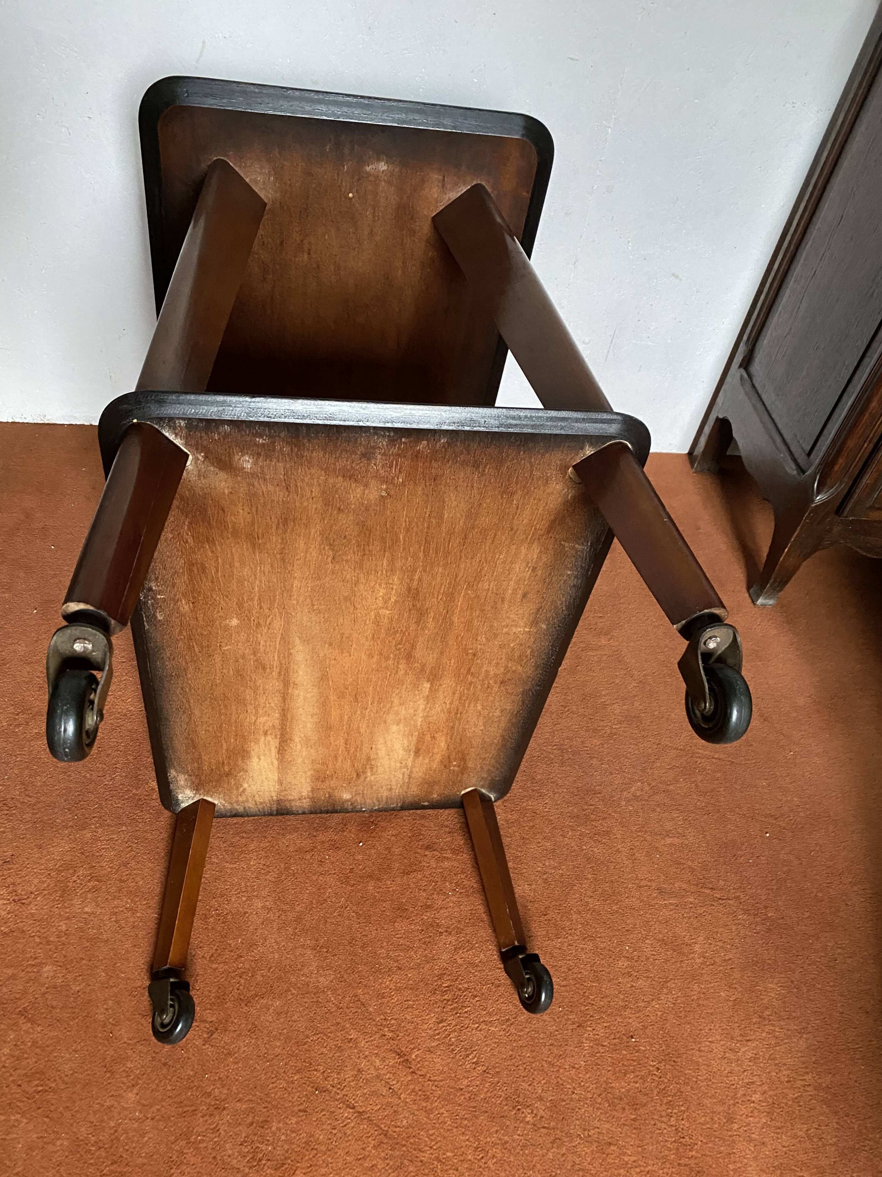 Table d'appoint