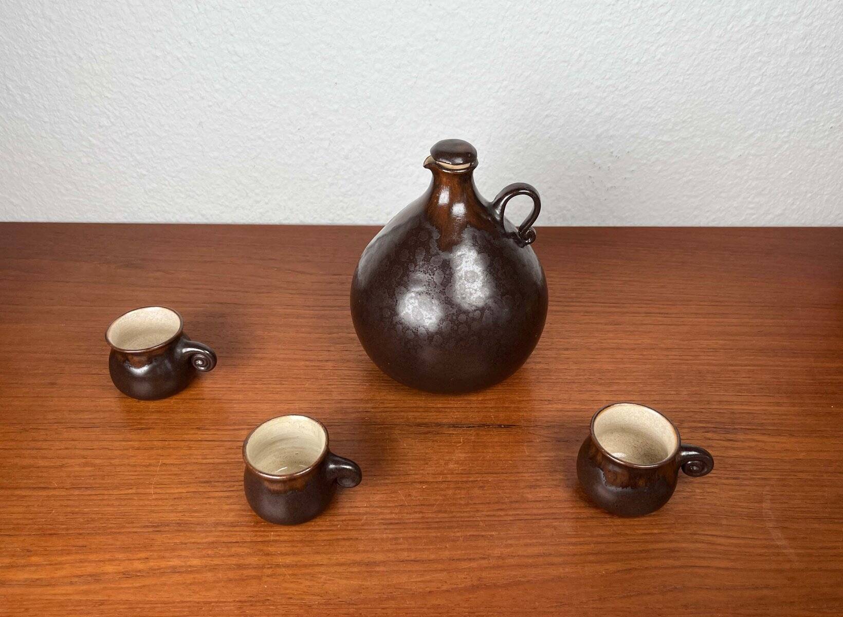 Mid-Century Modern German Studio Pottery Jug with Mugs by Melitta Teubner, 1960s, Set of 4