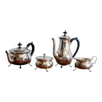 English Yeoman Plate silver plated tea and coffee service probably 1950s
