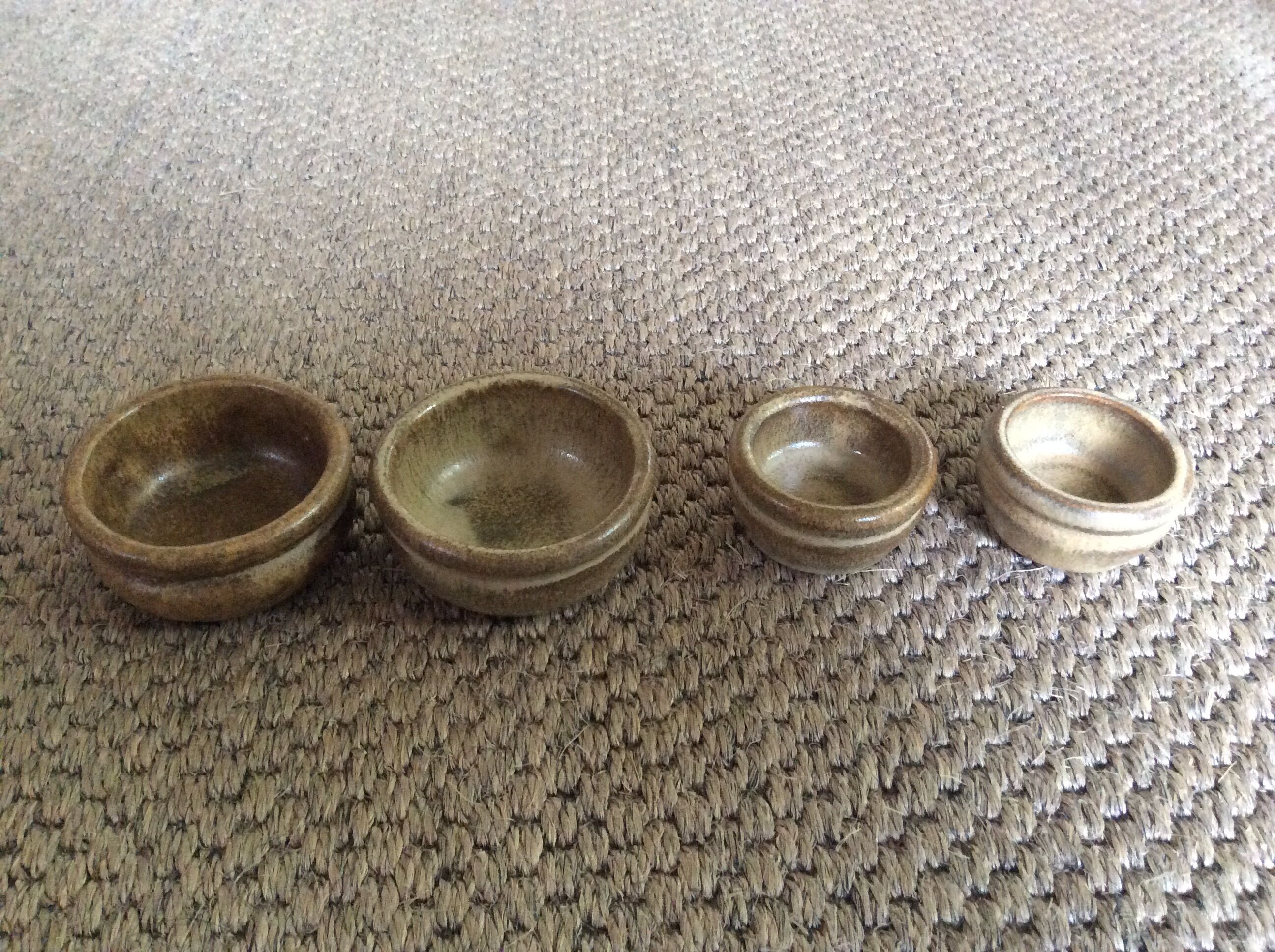 Set of 4 sandstone ramekins