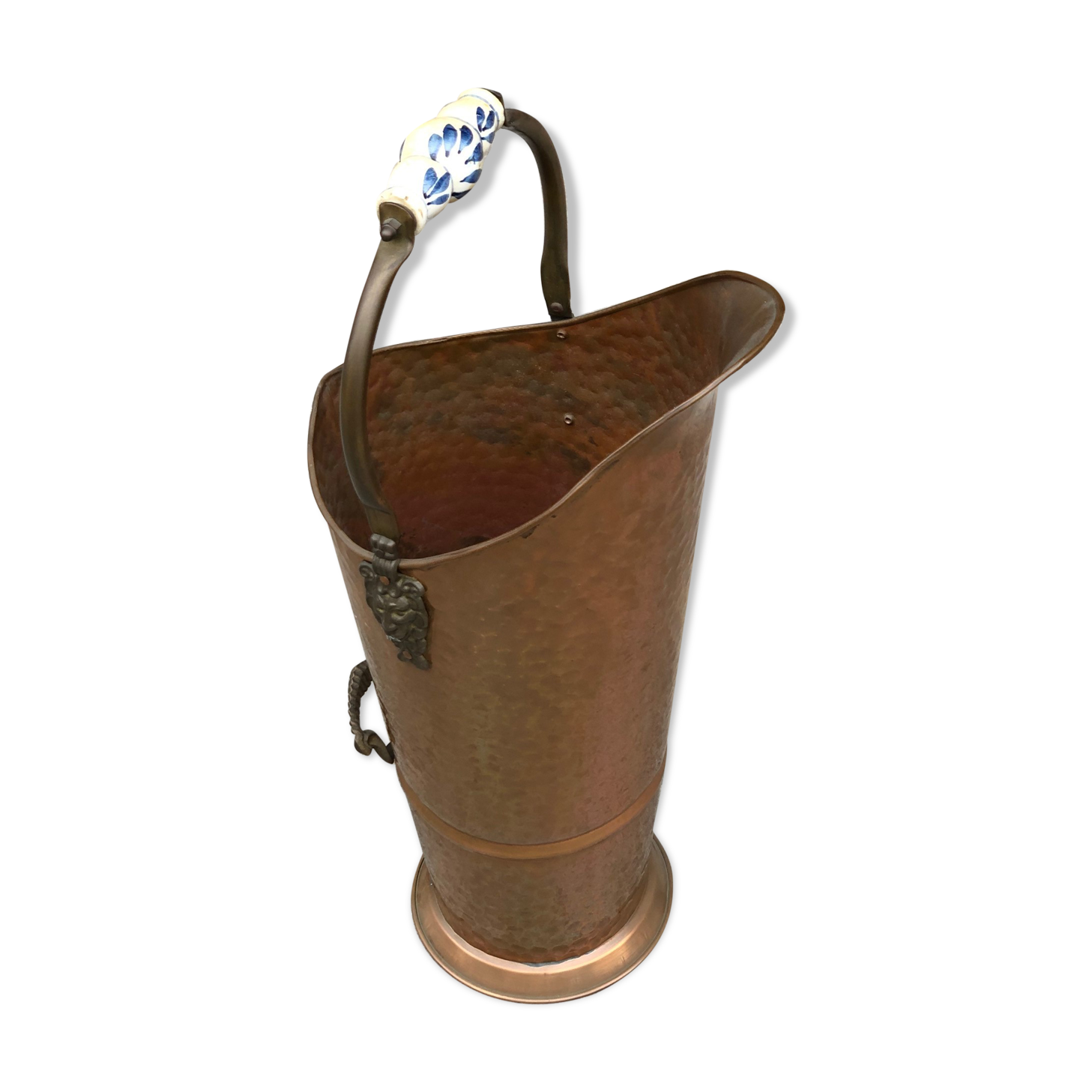 Copper umbrella holder