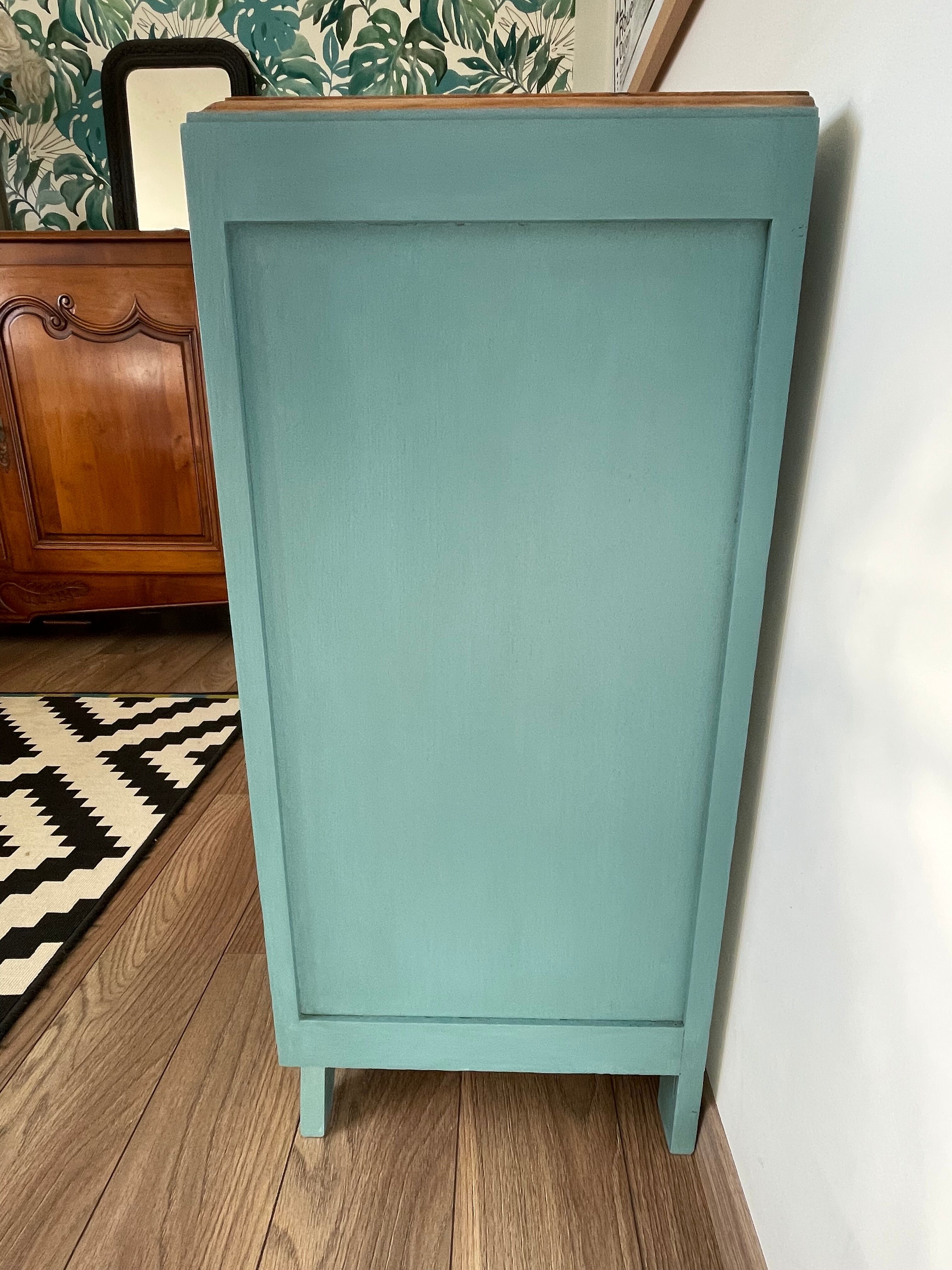 Renovated oak compass foot chest of drawers