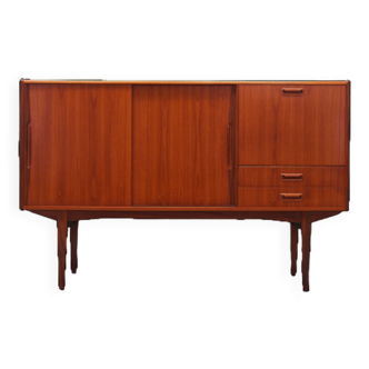 Buffet haut en teck, design danois, années 1960, production : Danemark