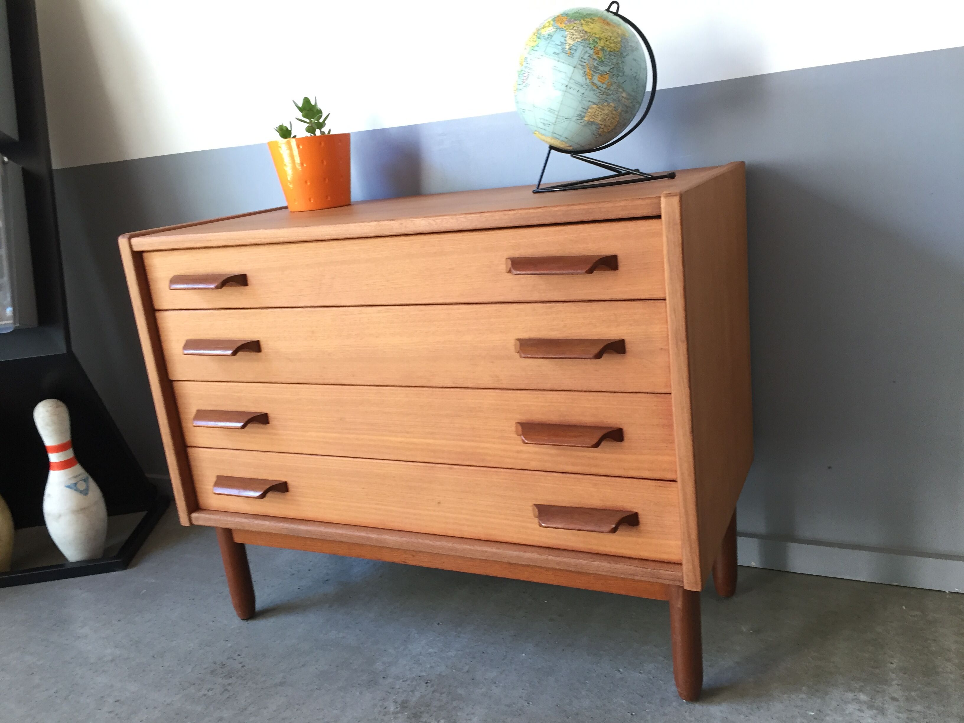 Teak dresser