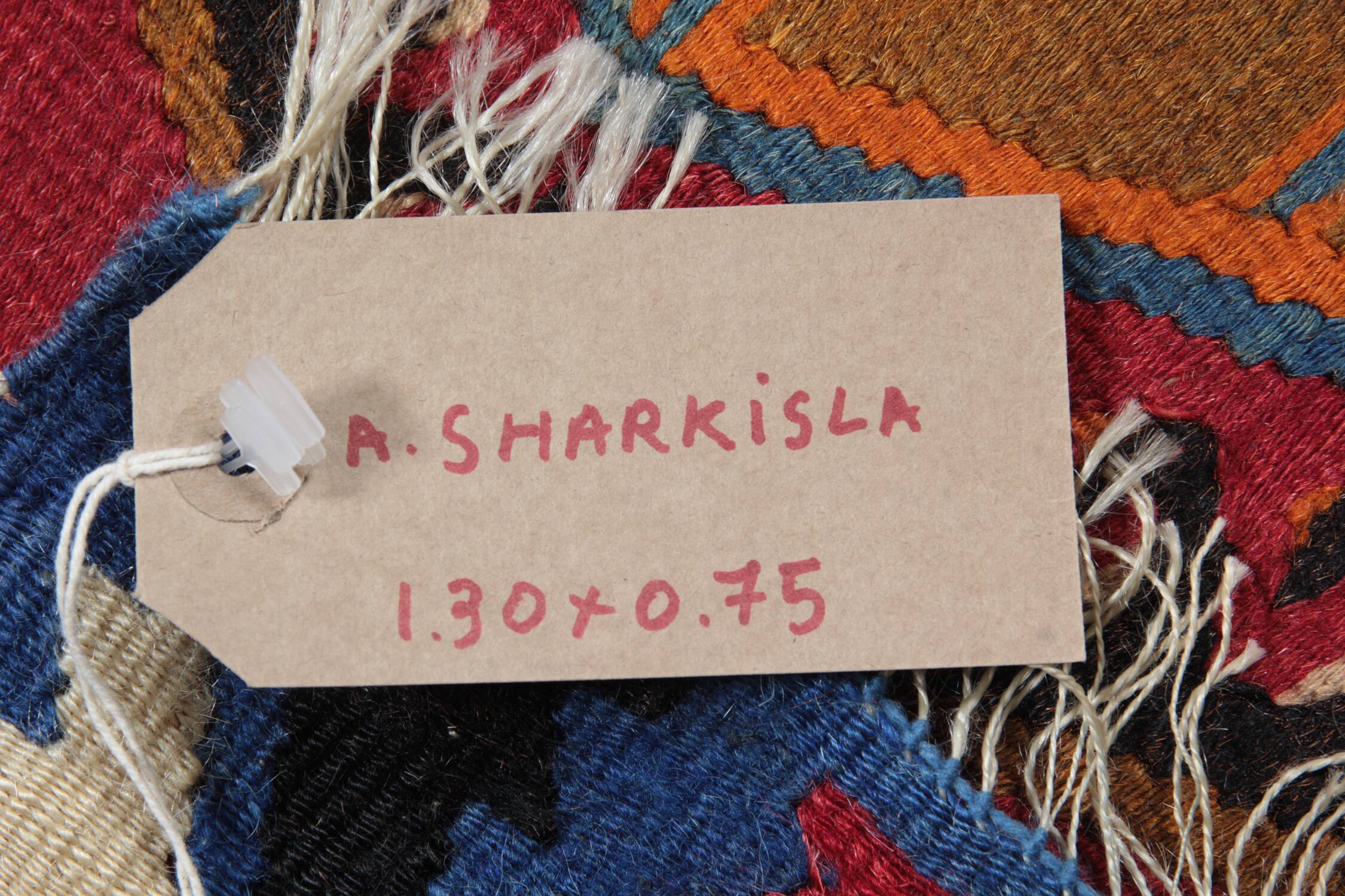 1940s Turkish Kilim Rug, Small Wool Medallion Flatweave 75 x 130 cm