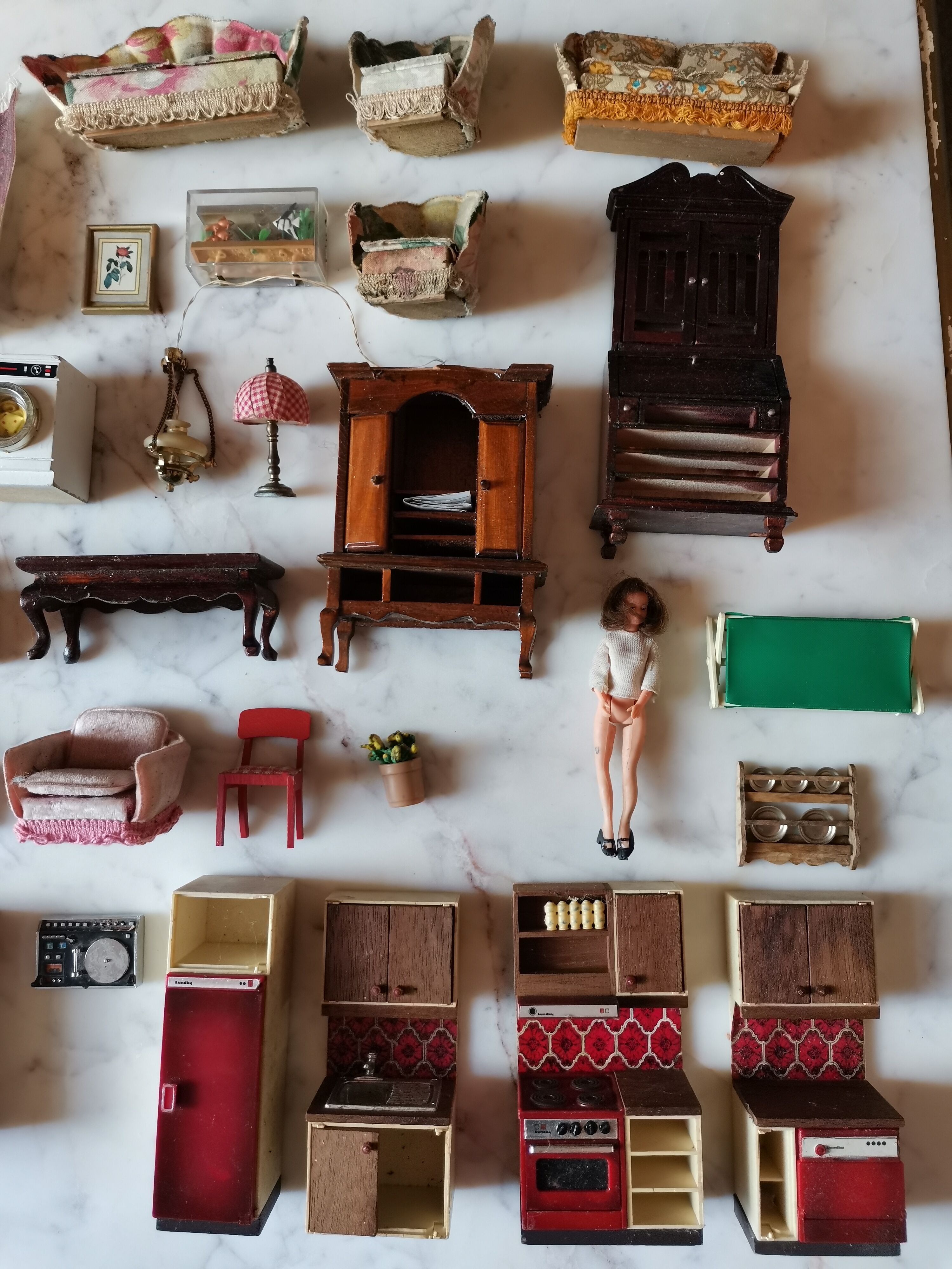 Interior doll's house 70s