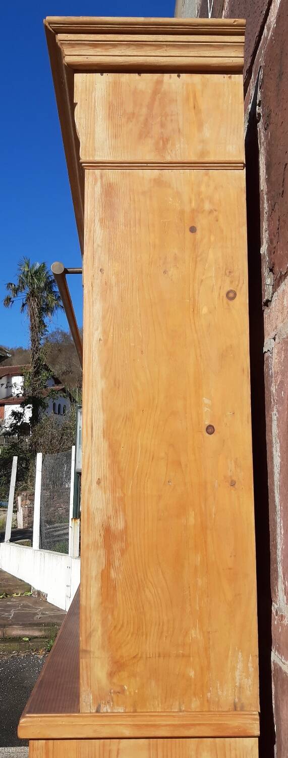 Pine bookcase (251 x 49 x height 288 cm)