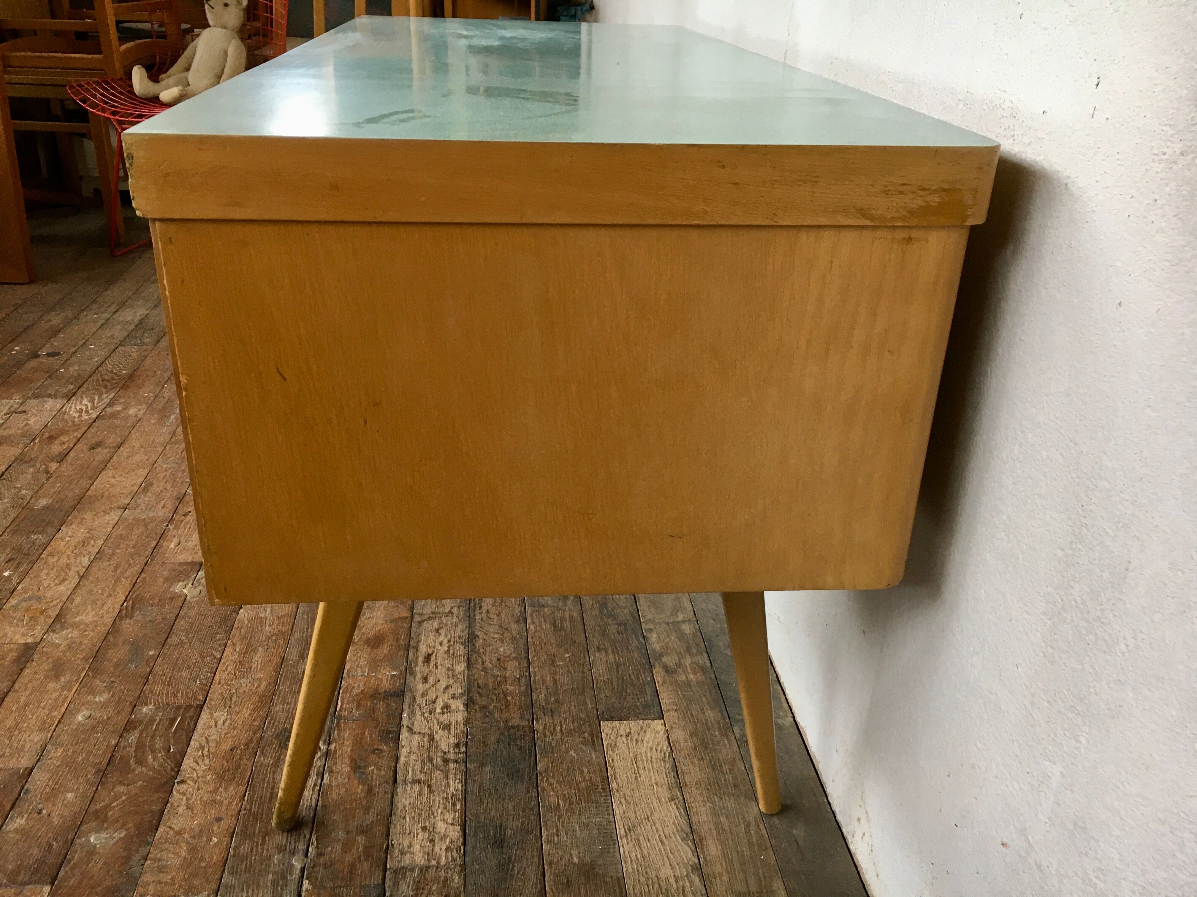 Bureau d'appoint scandinave en teck de 1950 1960 old vintage formica bleu vert