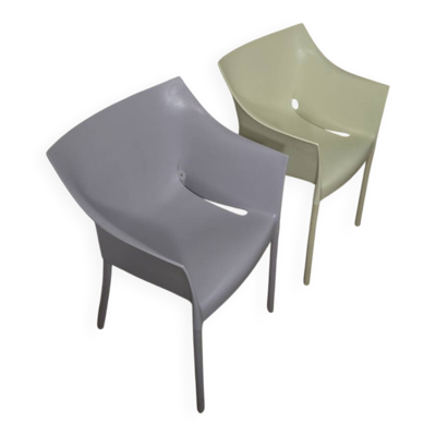 Paire de chaises petits fauteuil Kartell Dr. No Philippe Stark