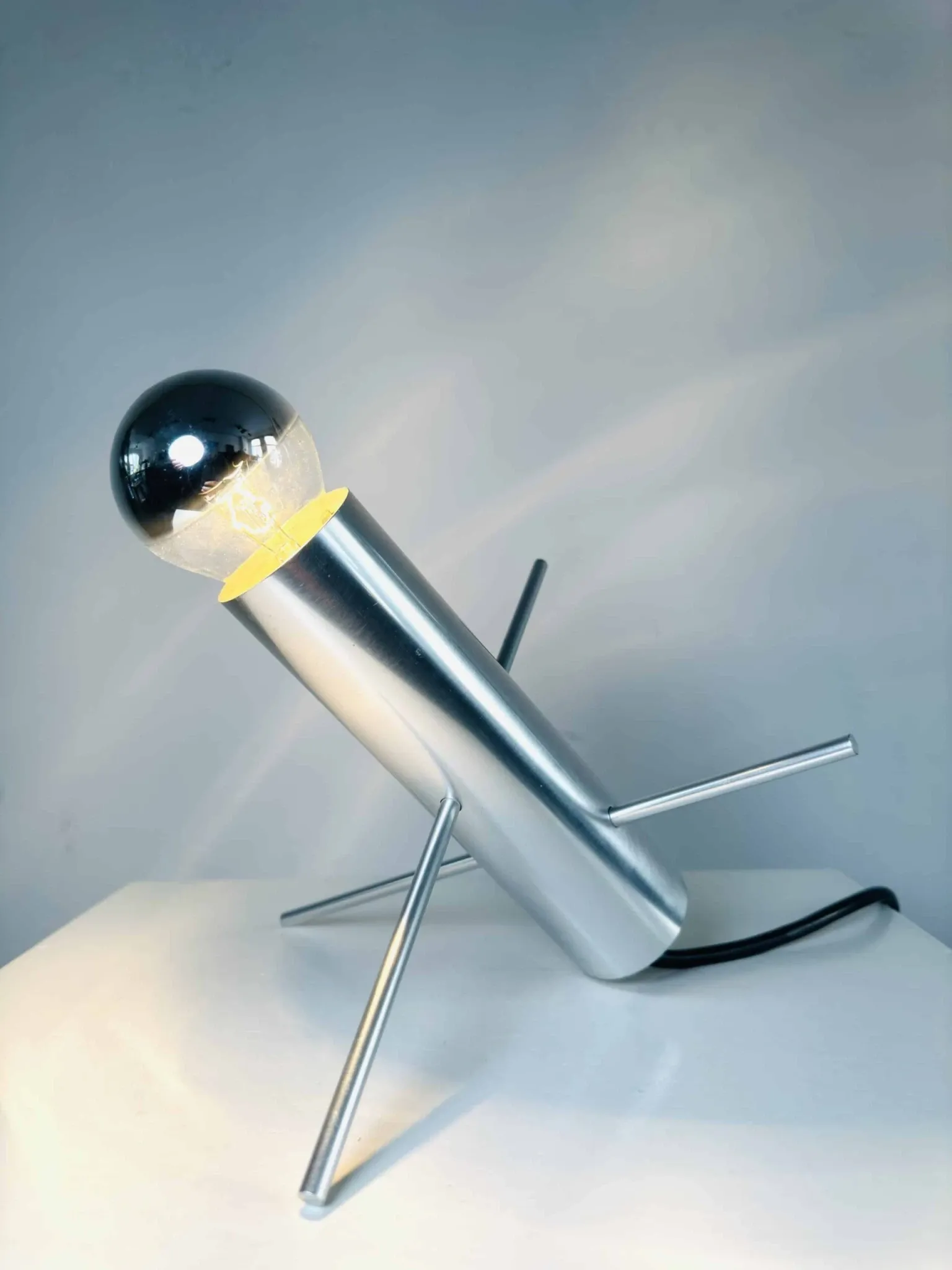 R-60 'Krekel' (Cricket) Table Lamp By Otto Wasch For Raak Amsterdam, The Netherlands, 1962