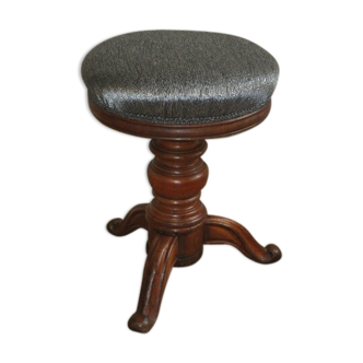 Piano stool