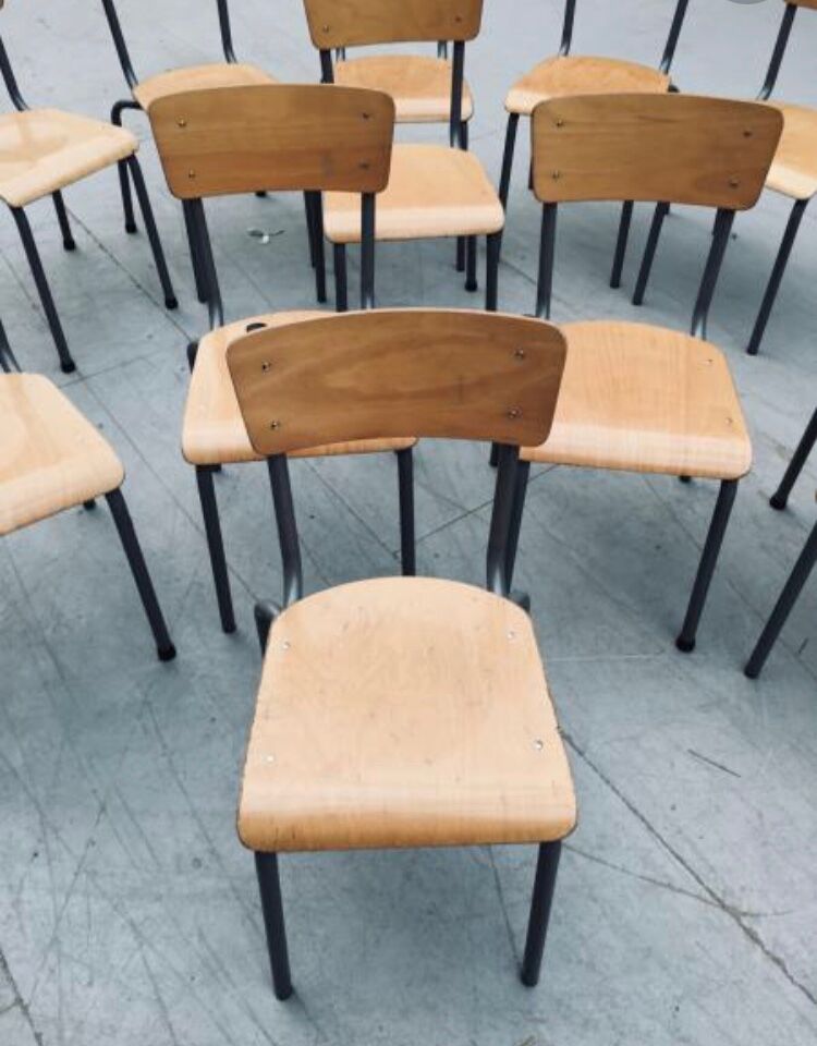 Lot 11 school chairs