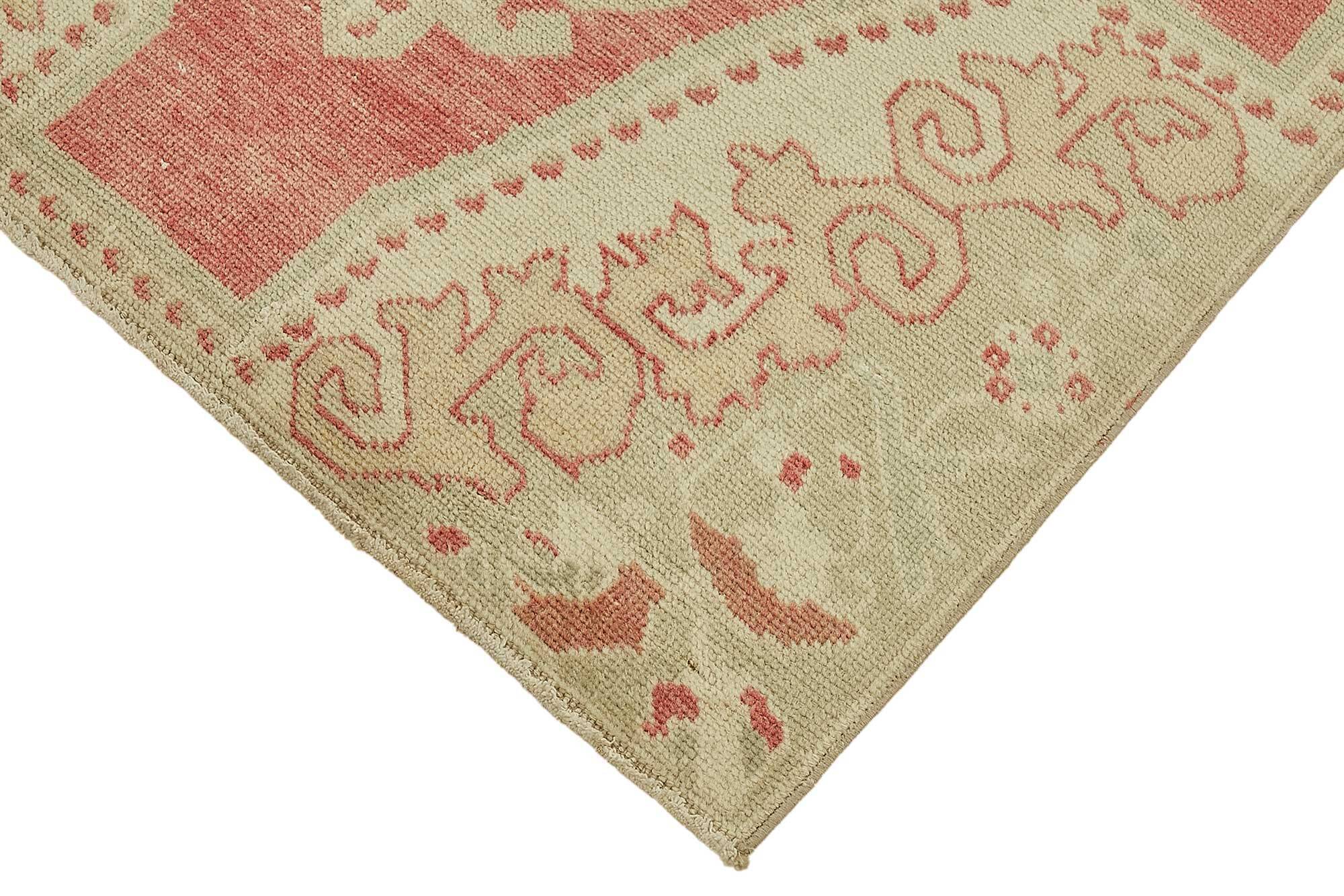 Turkish Vintage Anatolian Rug 110 cm x 208 cm