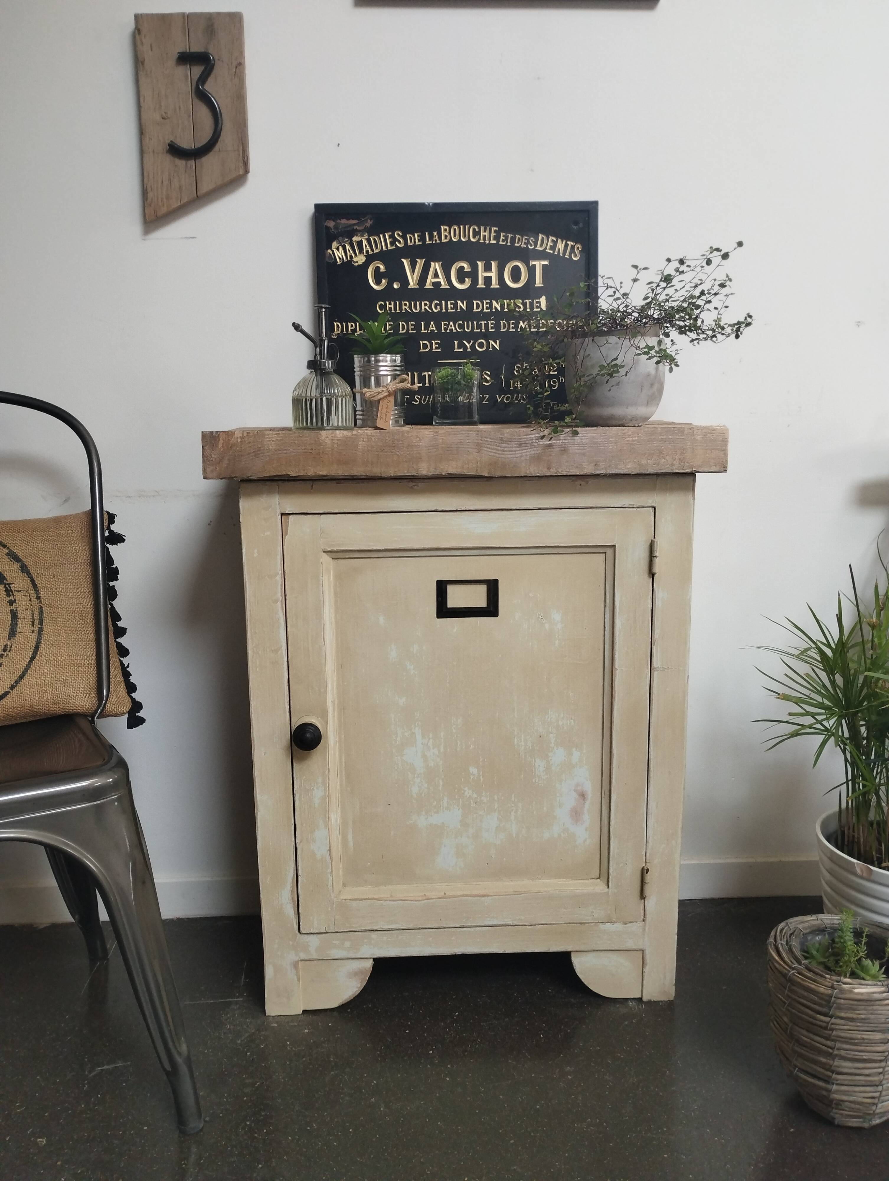 Small confiturier from atelier-vintage furniture