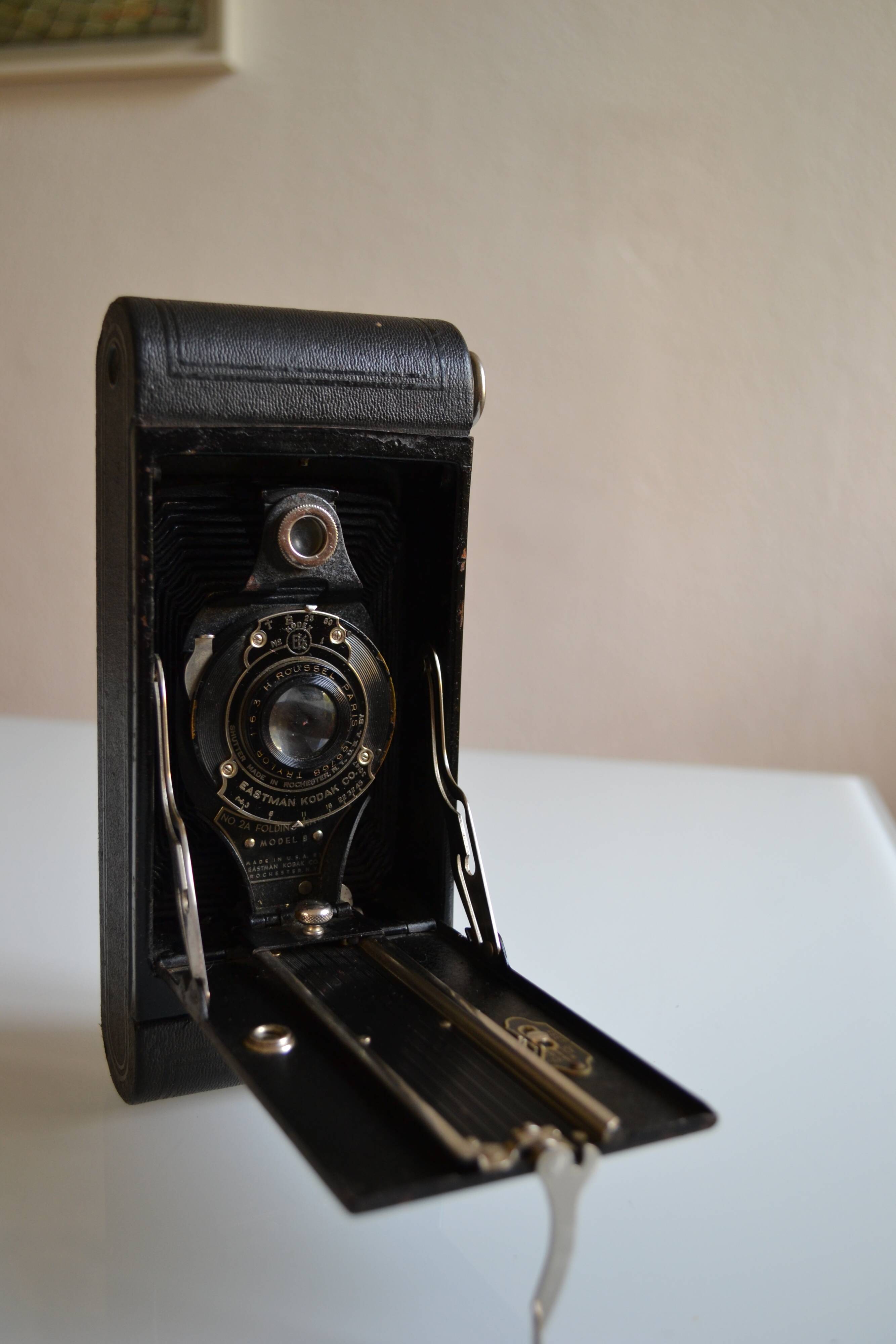 Eastman Kodak Co N° 2A Folding Hawk eye model B old bellows camera