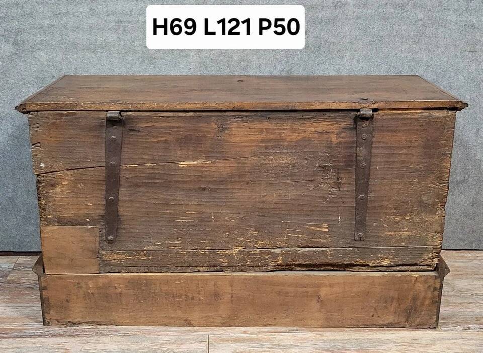 Walnut chest with rich Renaissance-style carvings, 17th century