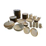 Service de table en porcelaine de Limoges