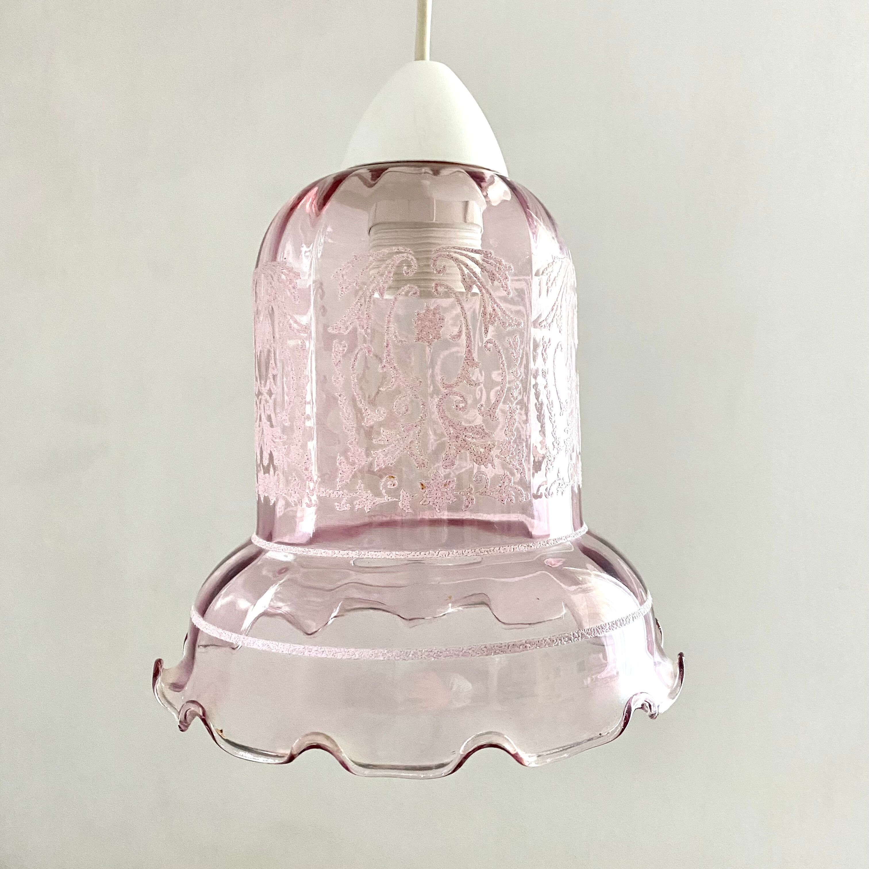 Suspension vintage en verre rose
