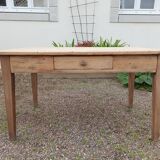 Farmhouse table