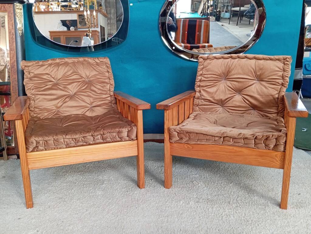 Pair of 70s pine armchairs