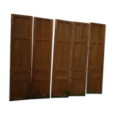 Lot de 5 anciennes boiseries en pin ou portes de séparation