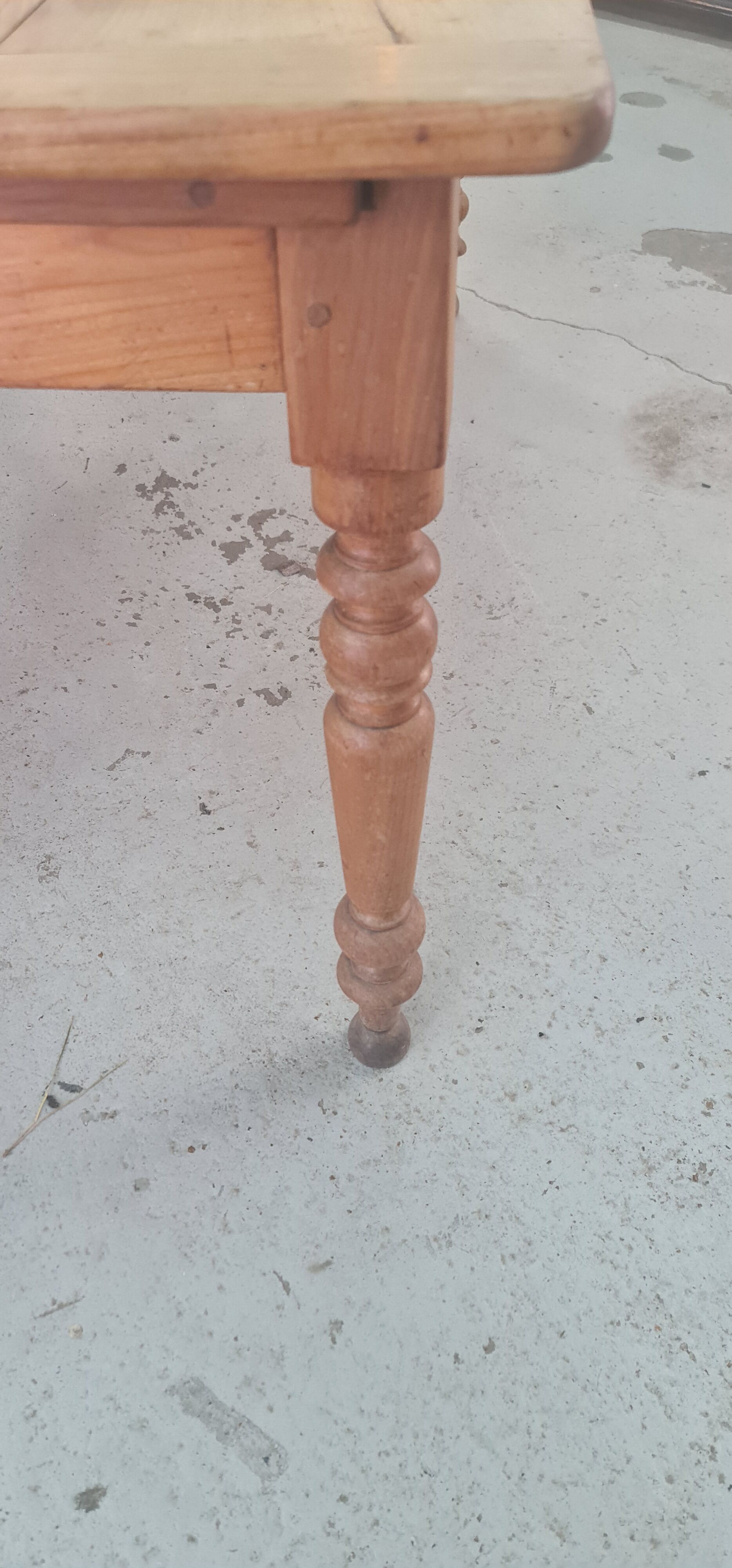 Farmhouse table wood foot turned