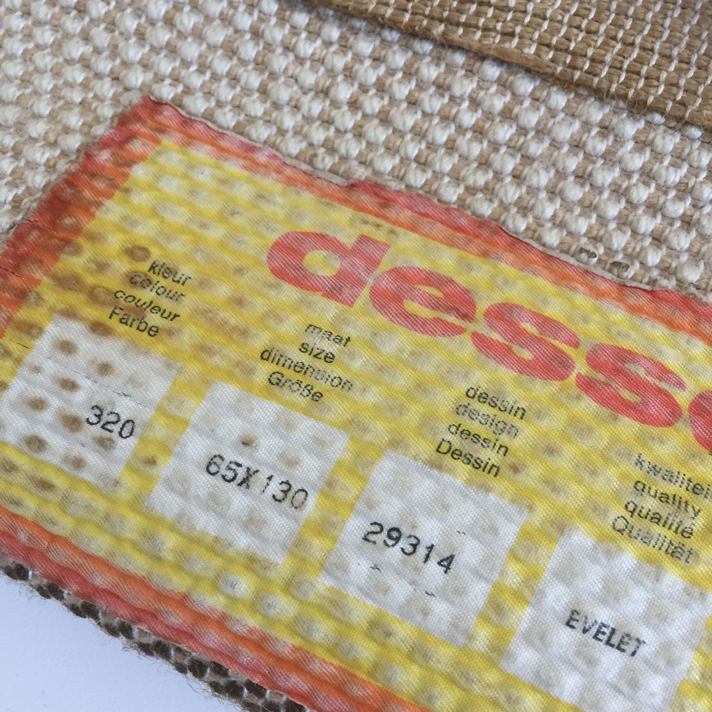 small vintage 70s modernist DESSO carpet rug Flower Power | mid century modern eames era 70s op art  65x130cm
