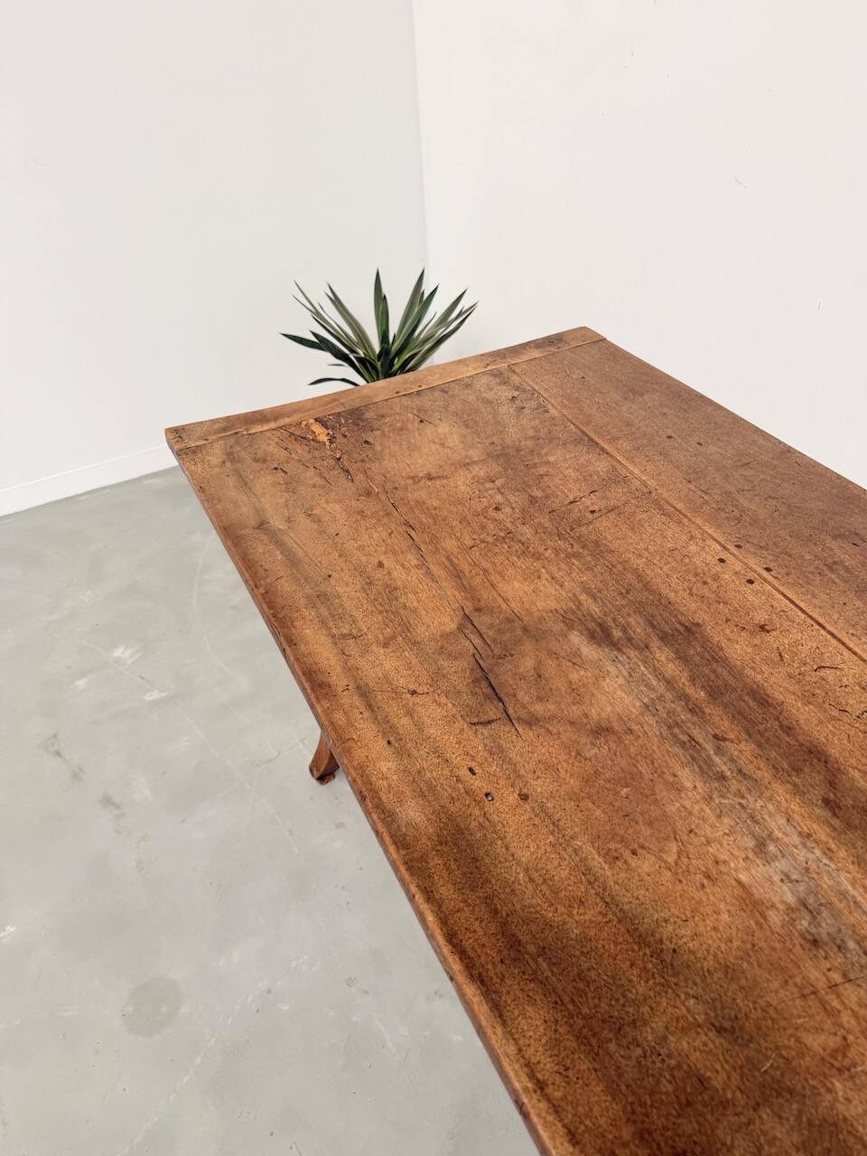 19th century walnut drapery table 2m1