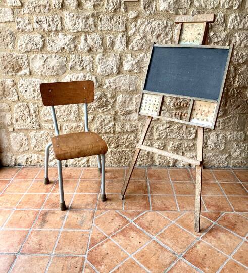 Vintage children's chair in wood and metal from the 50s/60s