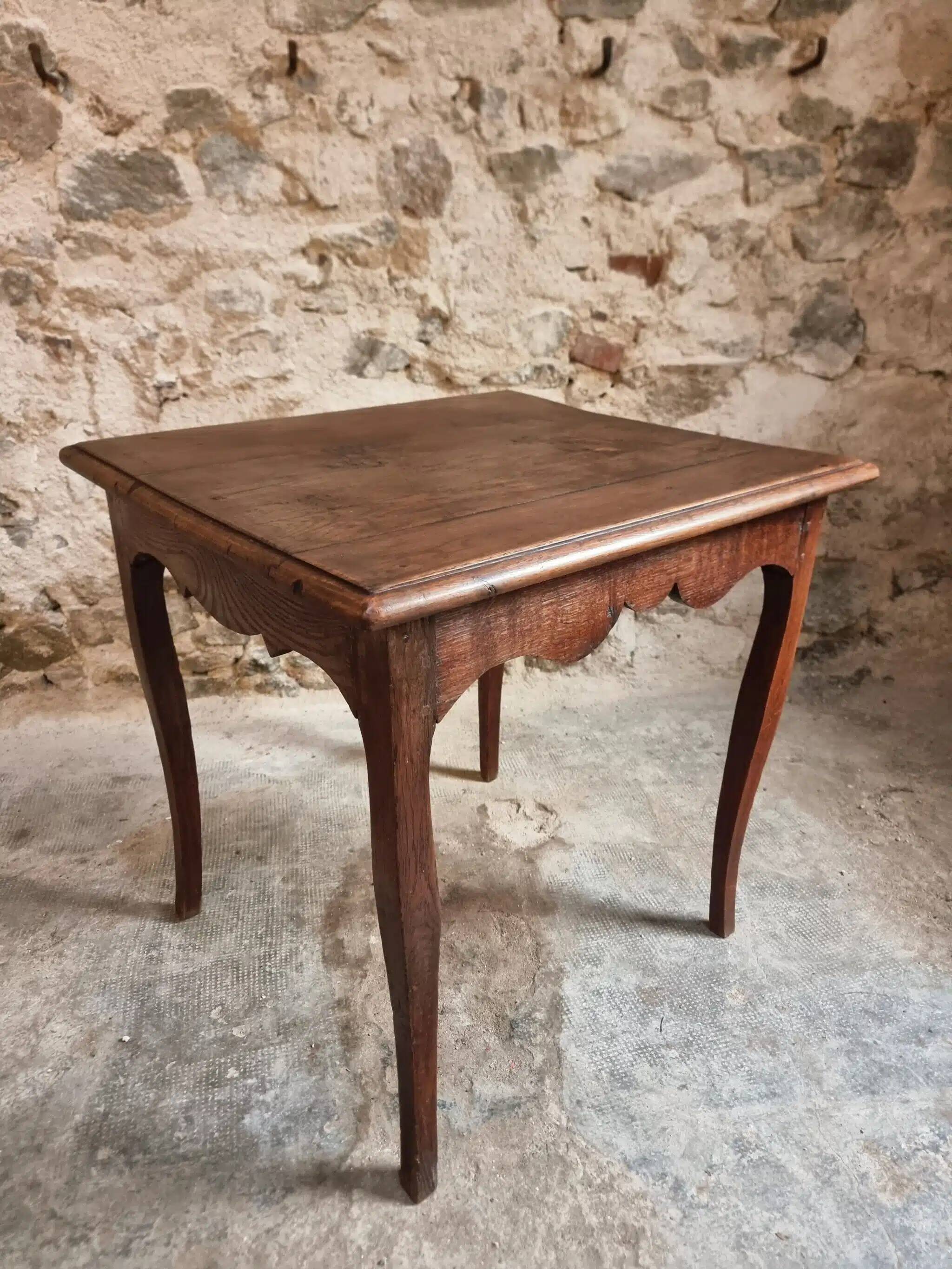 Antique oak side table, provincial writing table from the 18th century, Louis XV style.