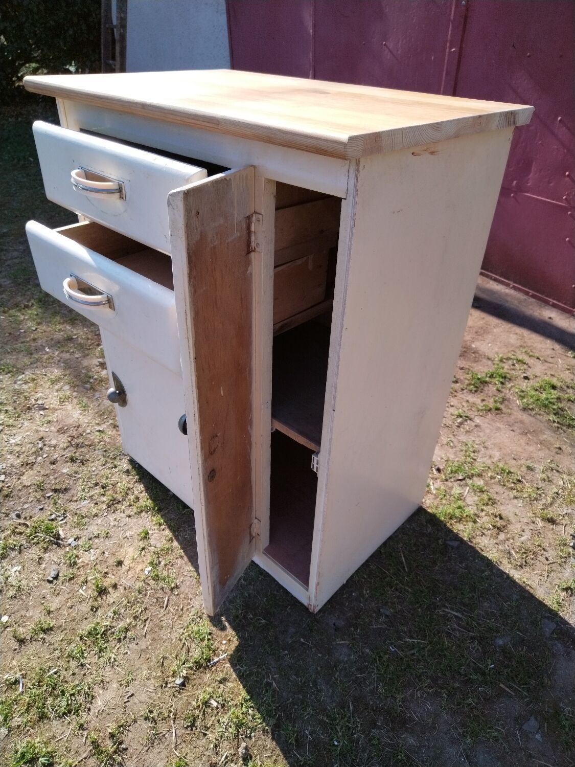 Vintage mado console