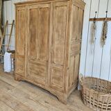 Armoire parisienne