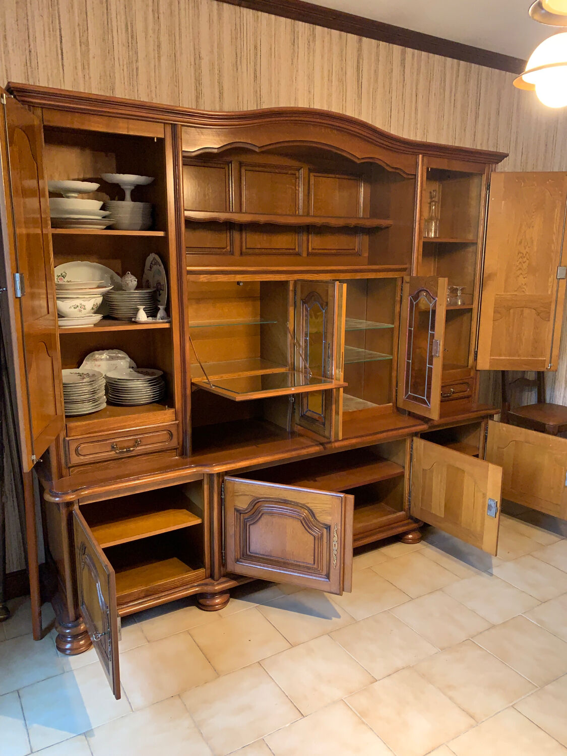 Solid wood vessel Auger