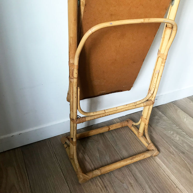 Bamboo psyche mirror