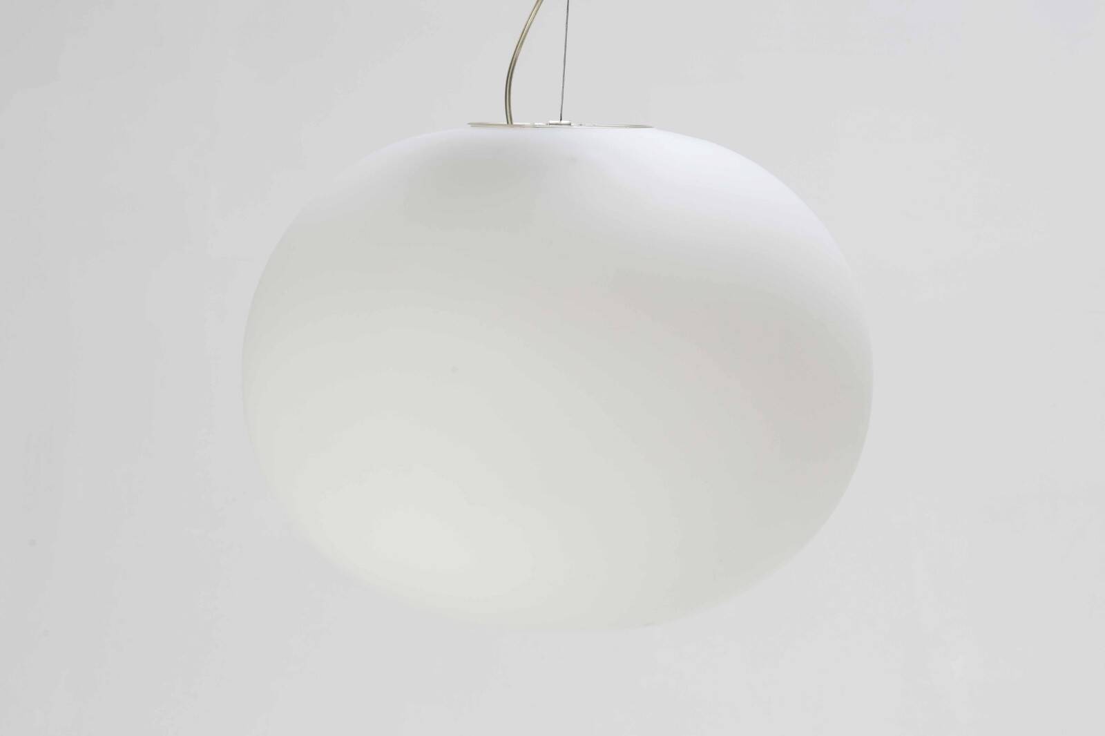 Glo-ball s2 suspension large model by jasper morrison for flos