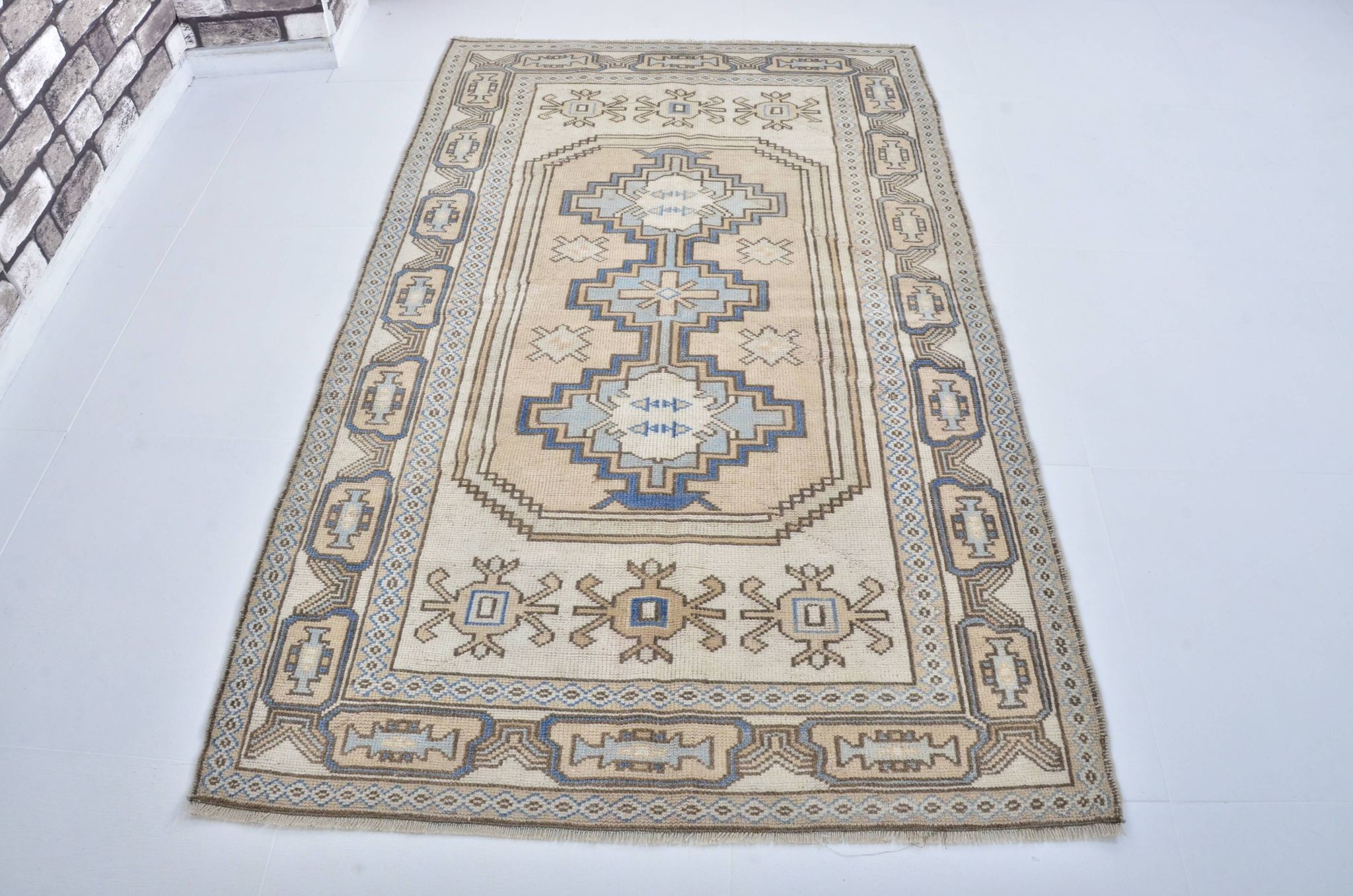 Tapis fait main Oushak turc sku 3559