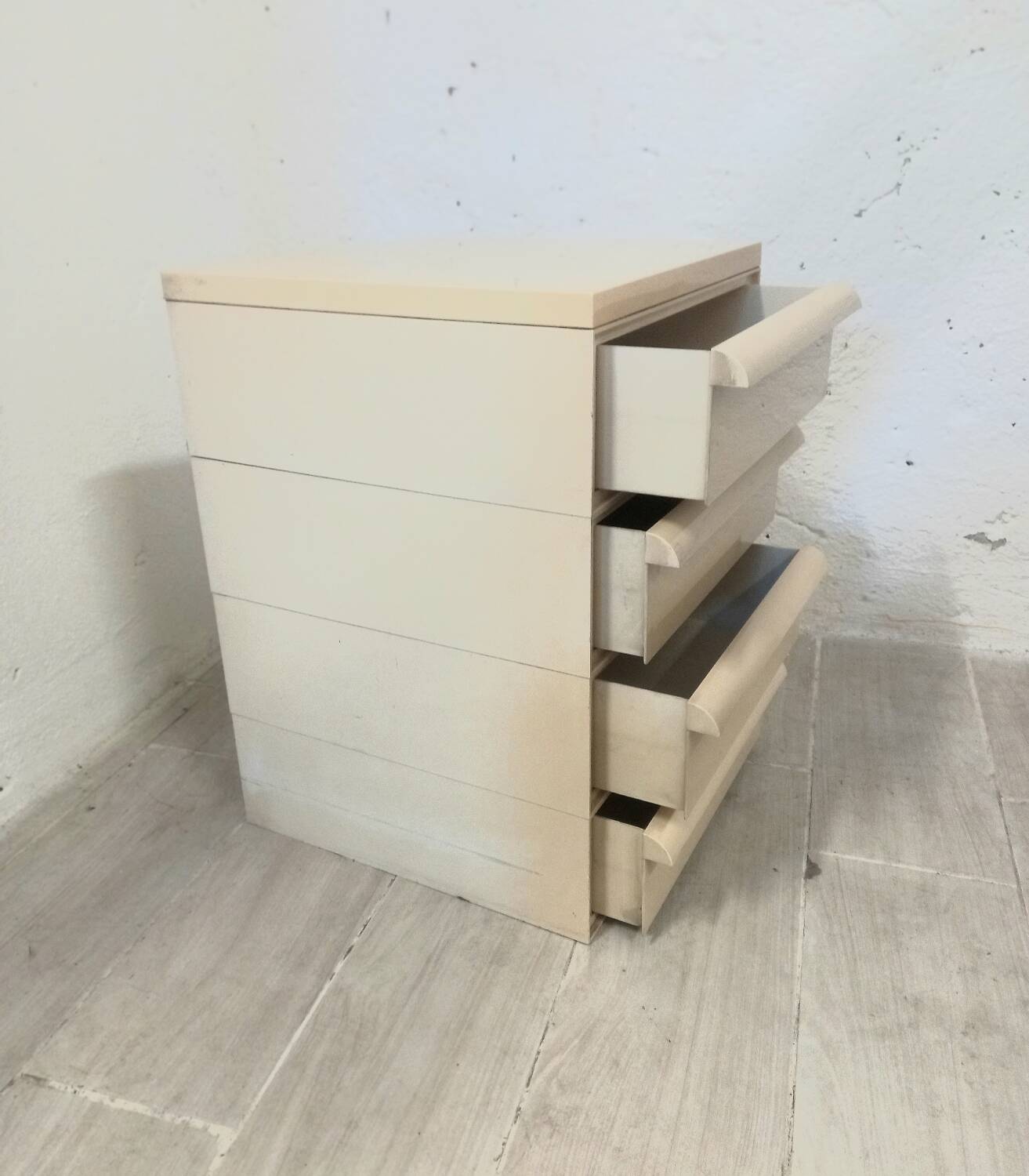 Commode à tiroirs Kartell 4901
