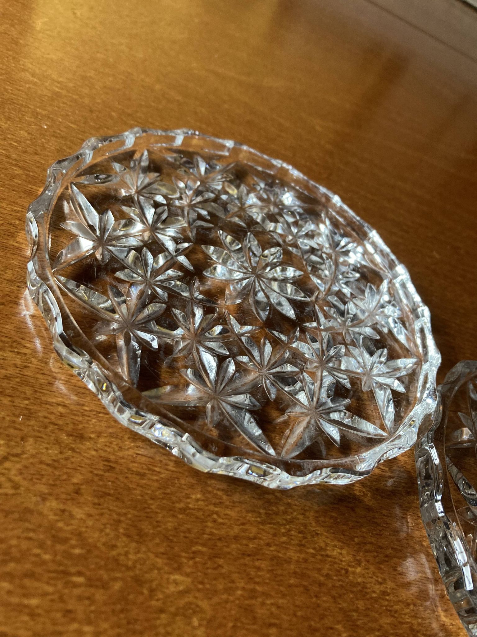Paire de dessous de bouteille en cristal
