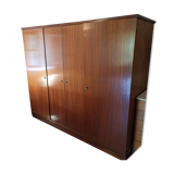 Walnut entrance cloakroom