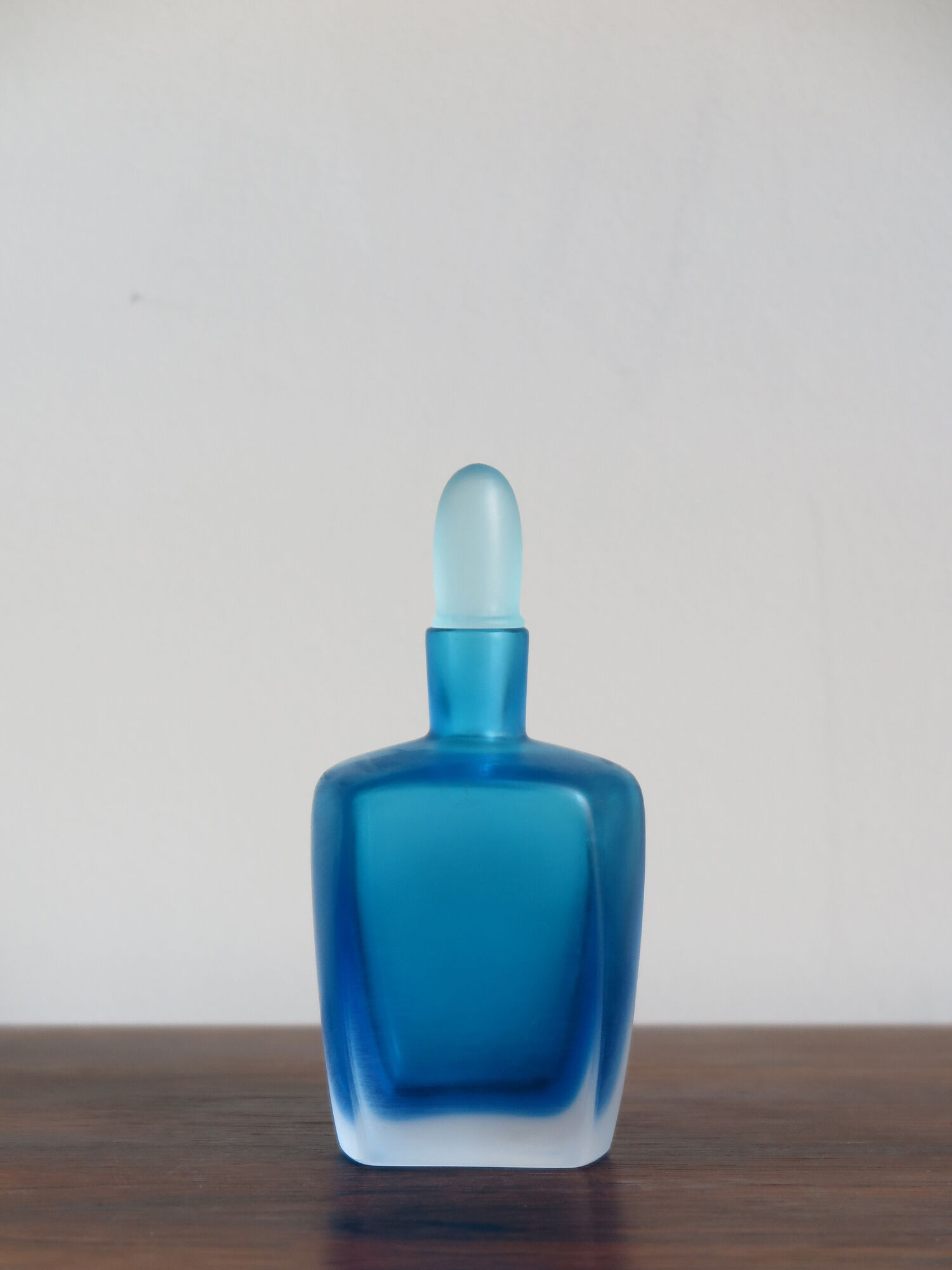 Italian Venini Murano glass bottle “Velati” serie, 1992