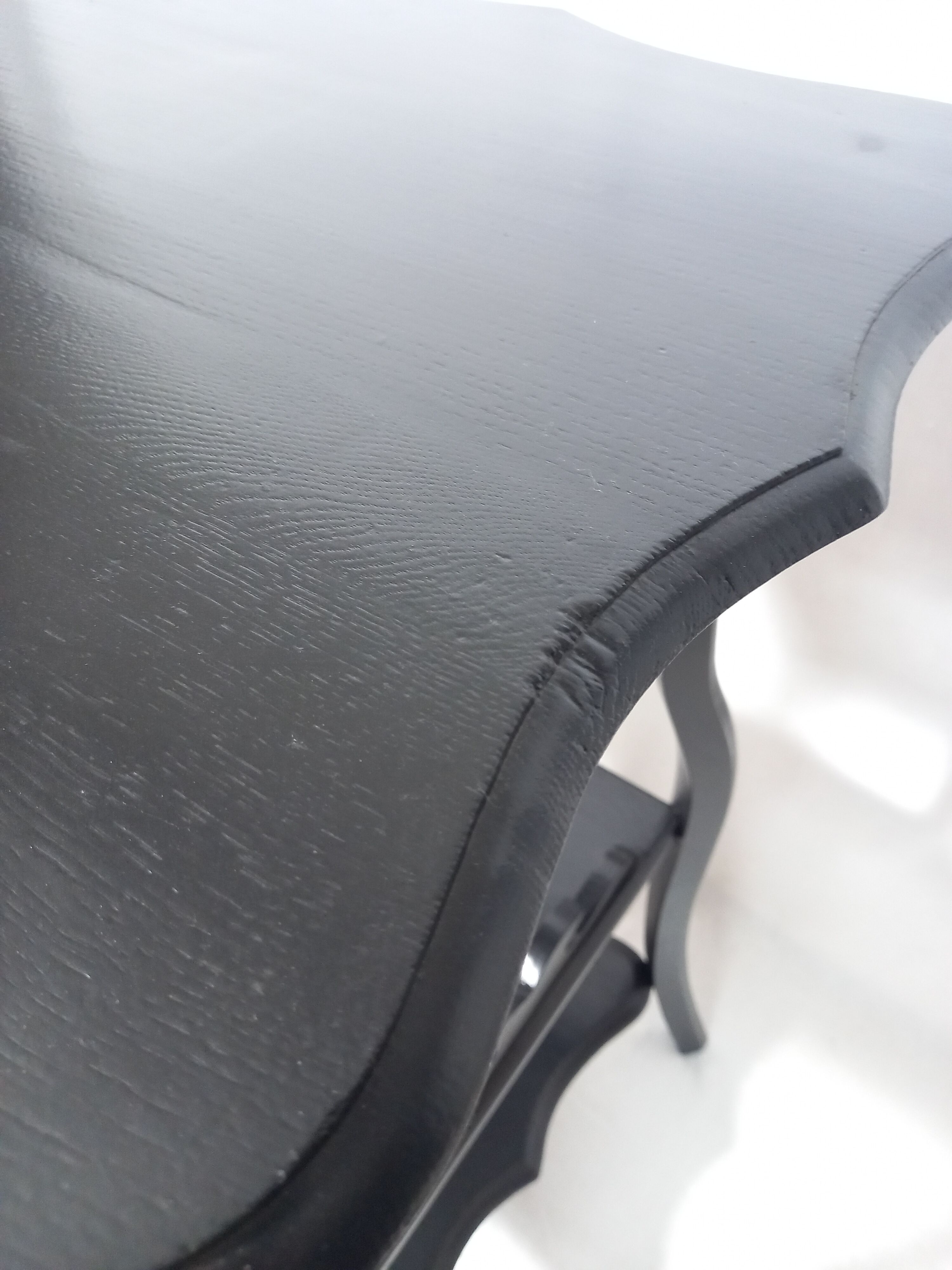 Art nouveau fifth wheel with three levels in black