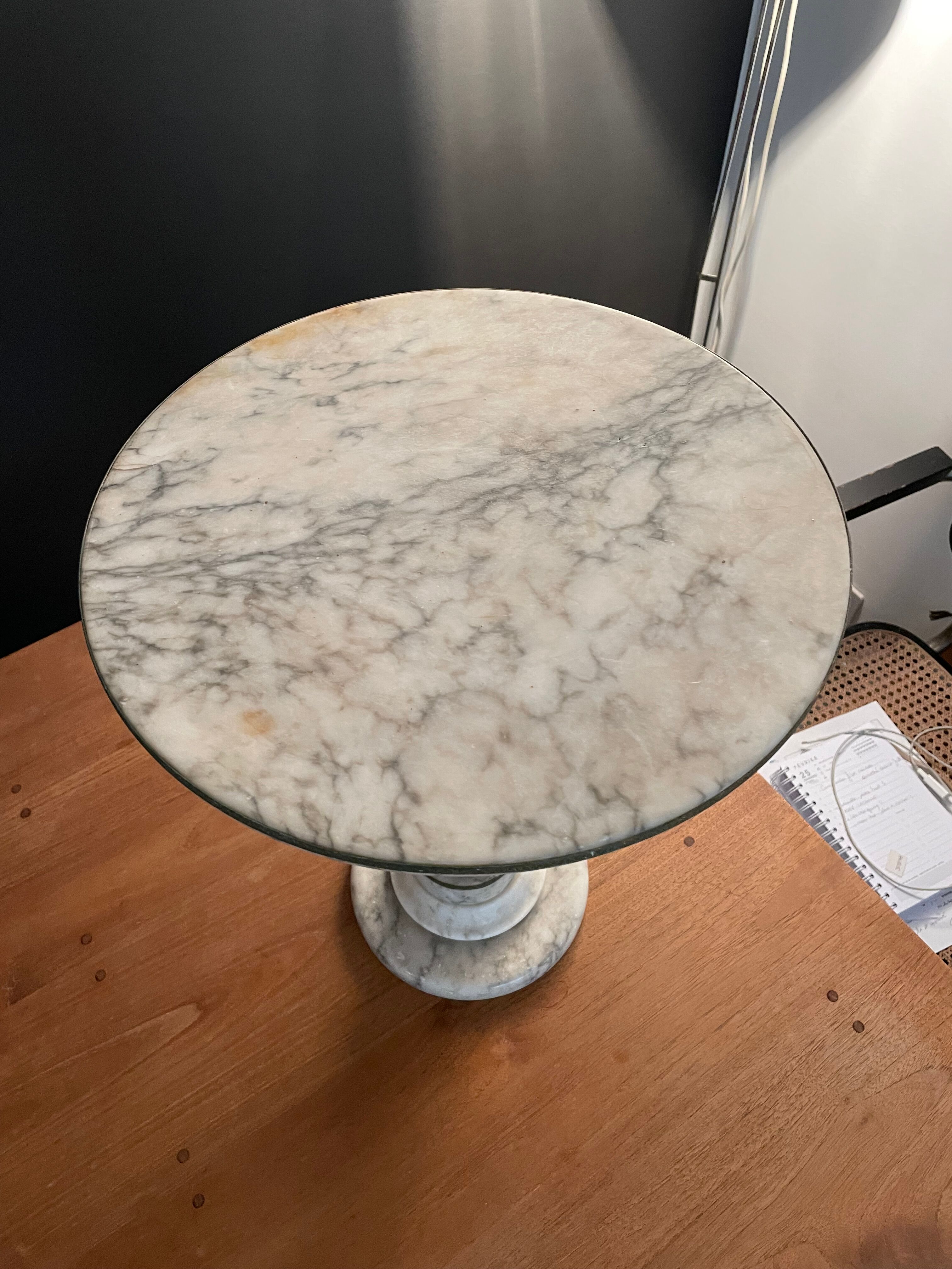 Carrara marble harness