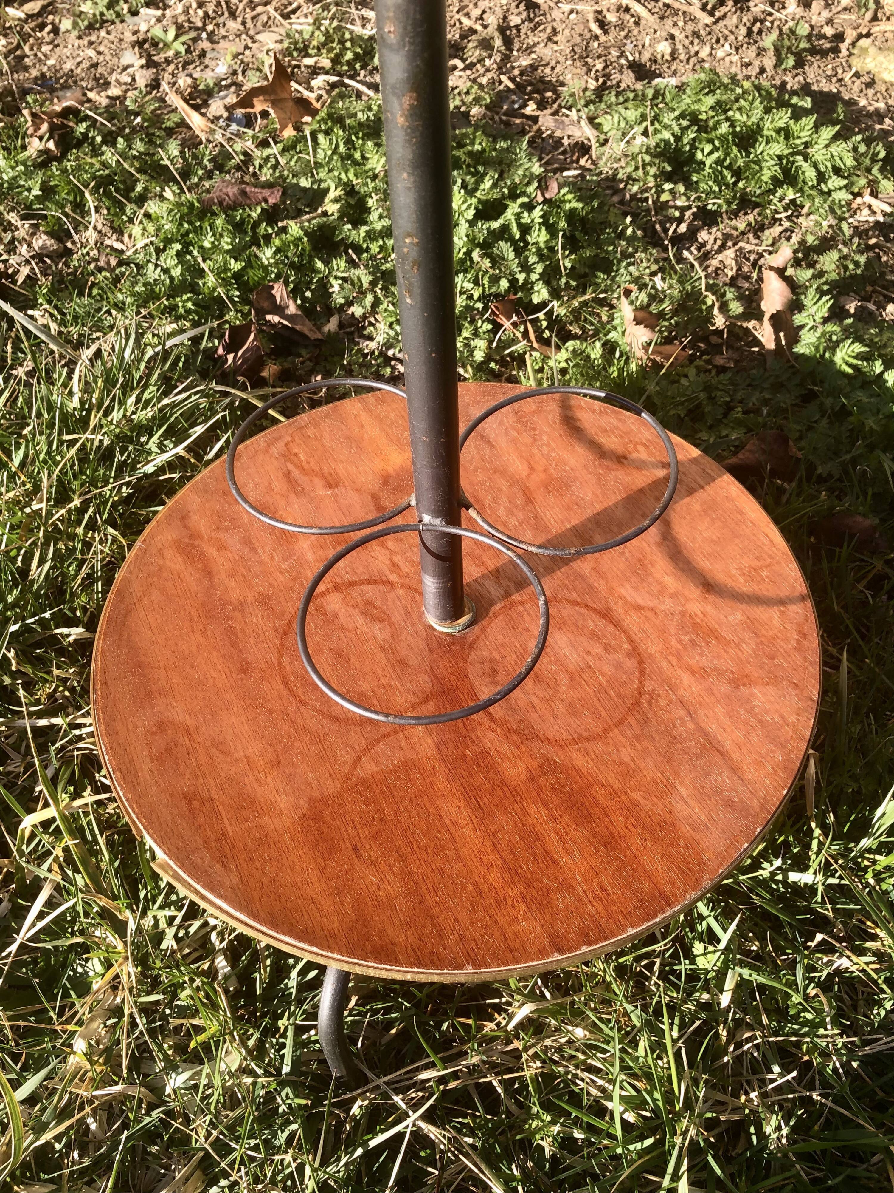 Pedestal table aperitif service