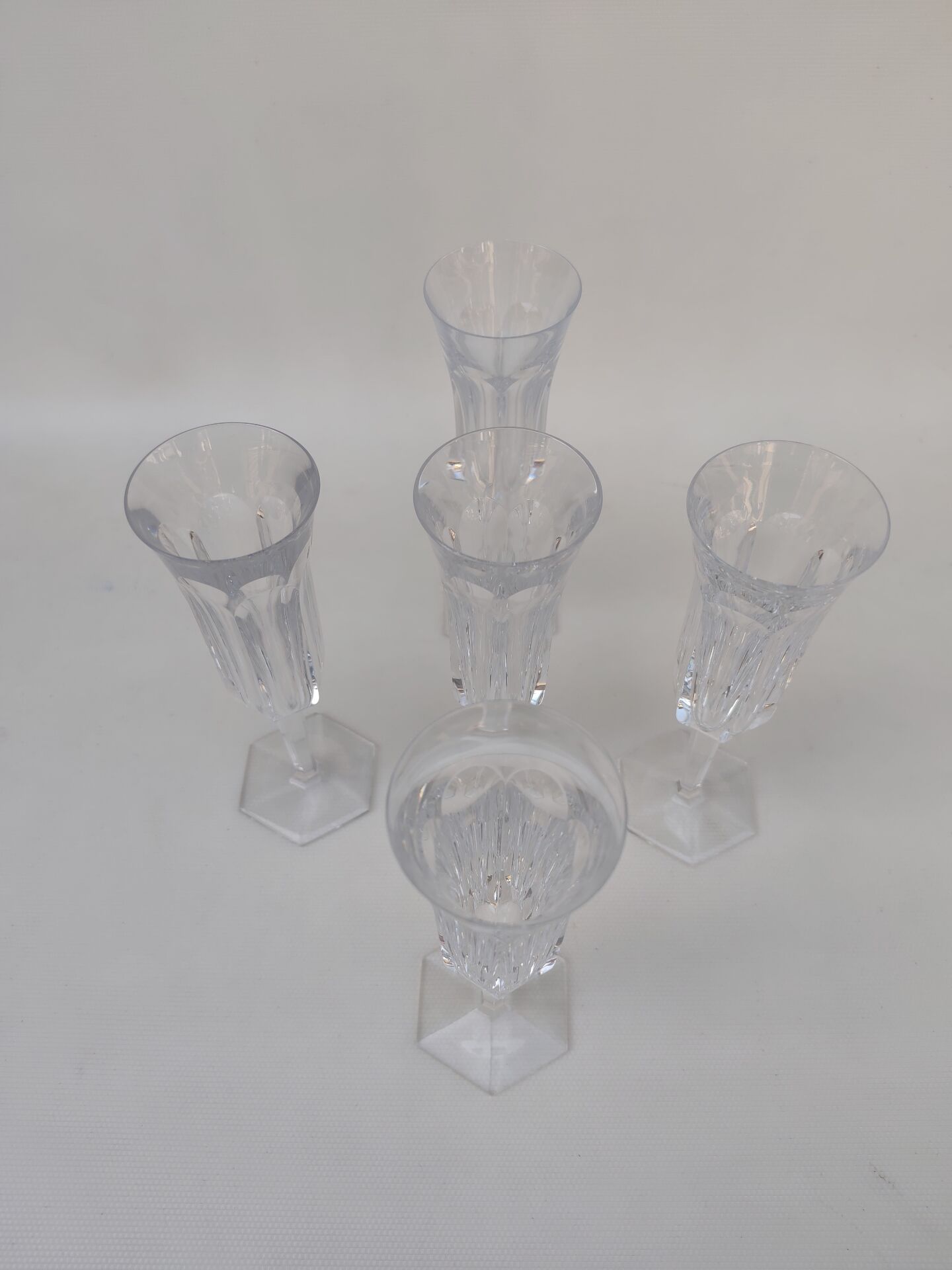 5 crystal champagne flutes from Baccarat, Malmaison model.