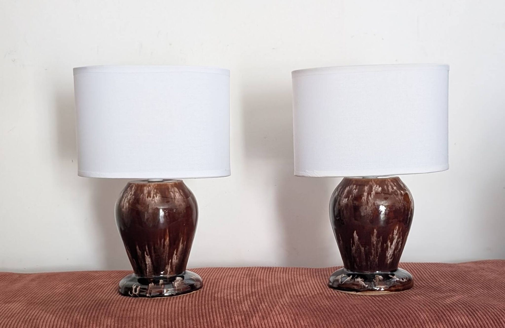 Pair of vintage 70s ceramic bedside lamps – Glazed enamels & e