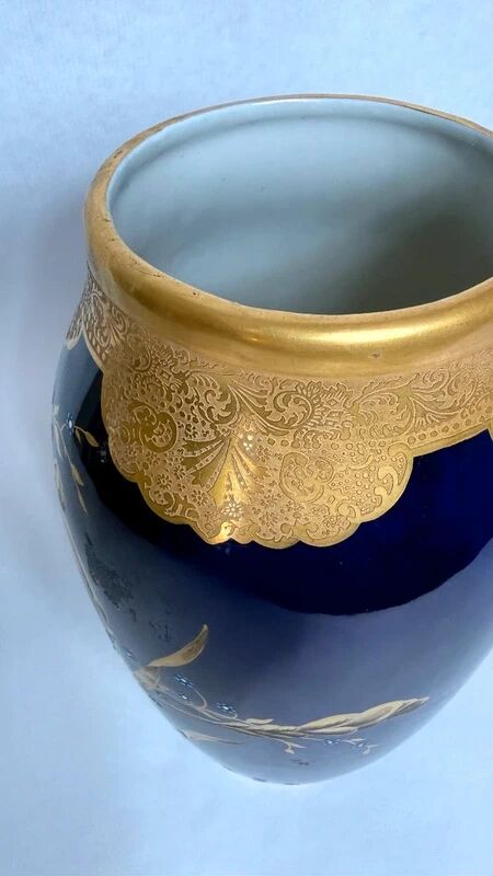 Lucien Michelaud, Limoges, large blue porcelain vase from the kiln with iris decoration.